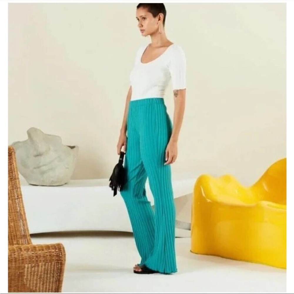 Simon Miller Rib Cyrene Straight leg Pants. Color oasis Size XS. Perfect conditi